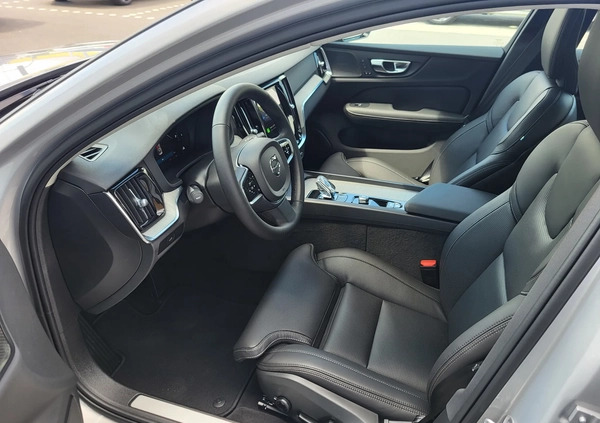Volvo S60 cena 212152 przebieg: 10, rok produkcji 2023 z Chełmno małe 172